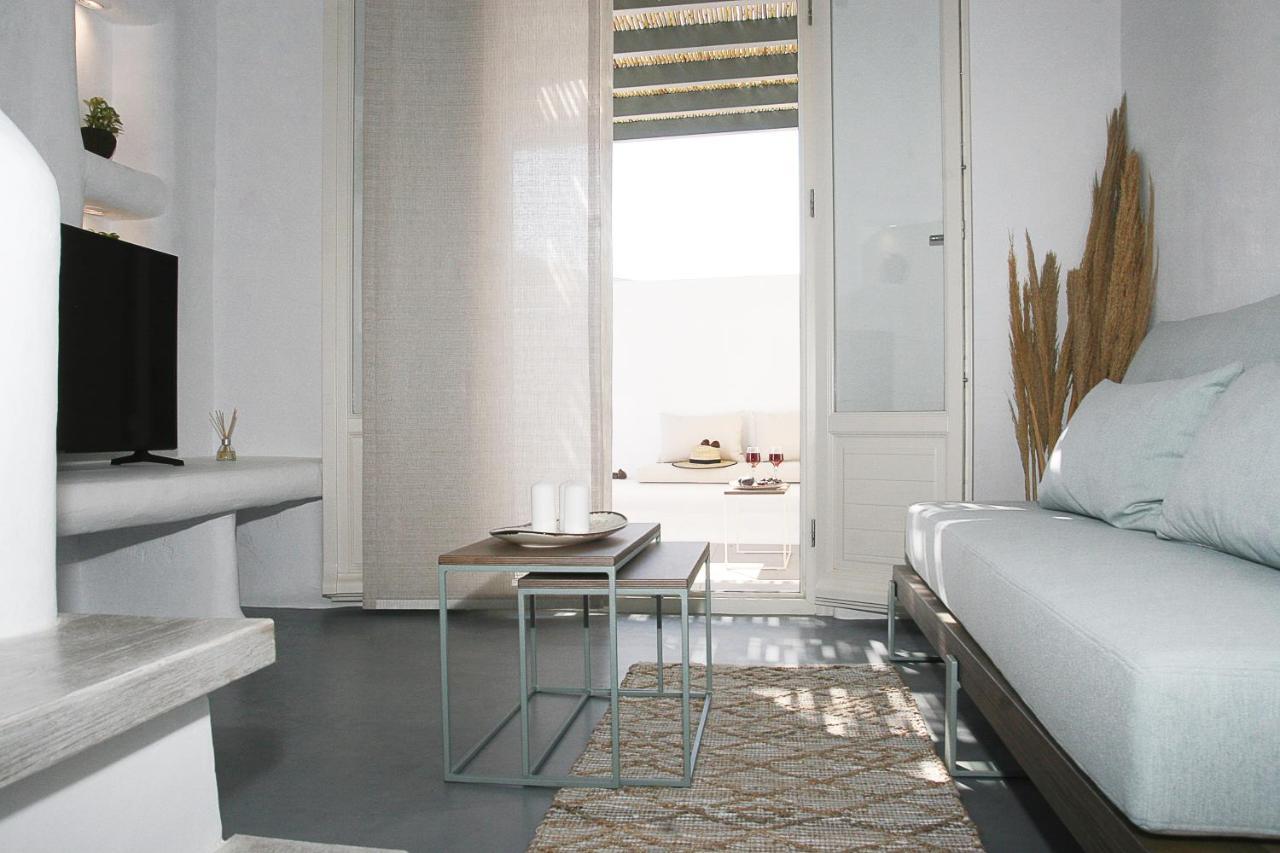 5 Traditional Suites Livadi  Exteriör bild