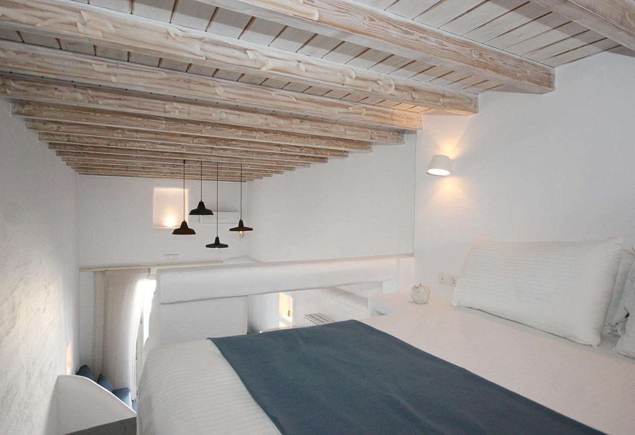 5 Traditional Suites Livadi  Exteriör bild