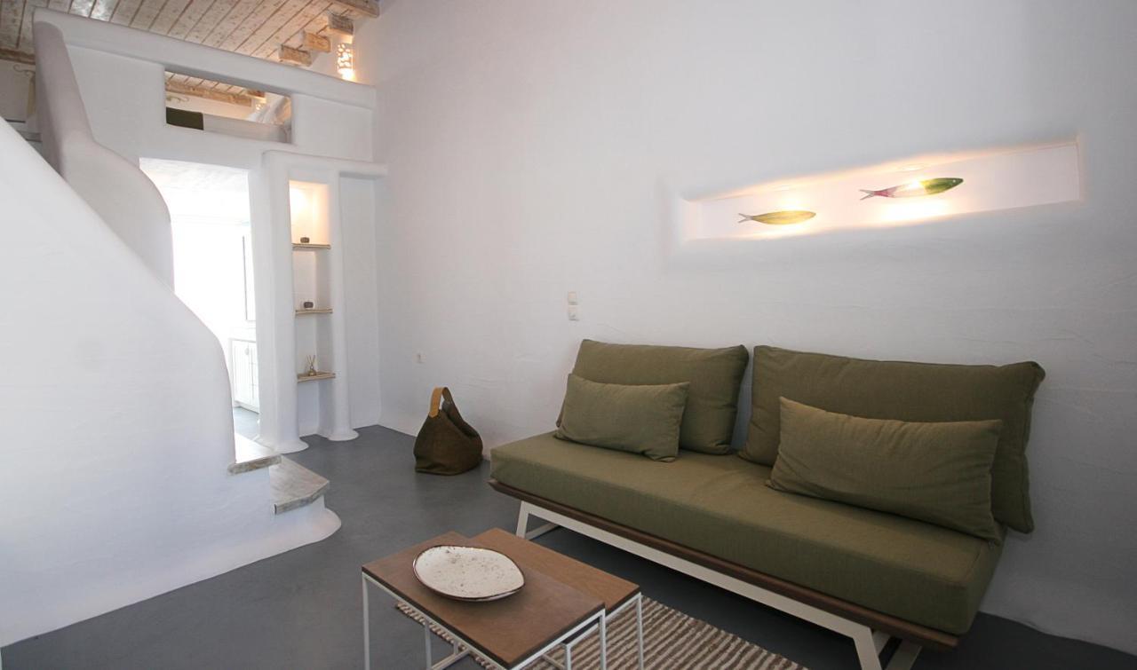 5 Traditional Suites Livadi  Exteriör bild