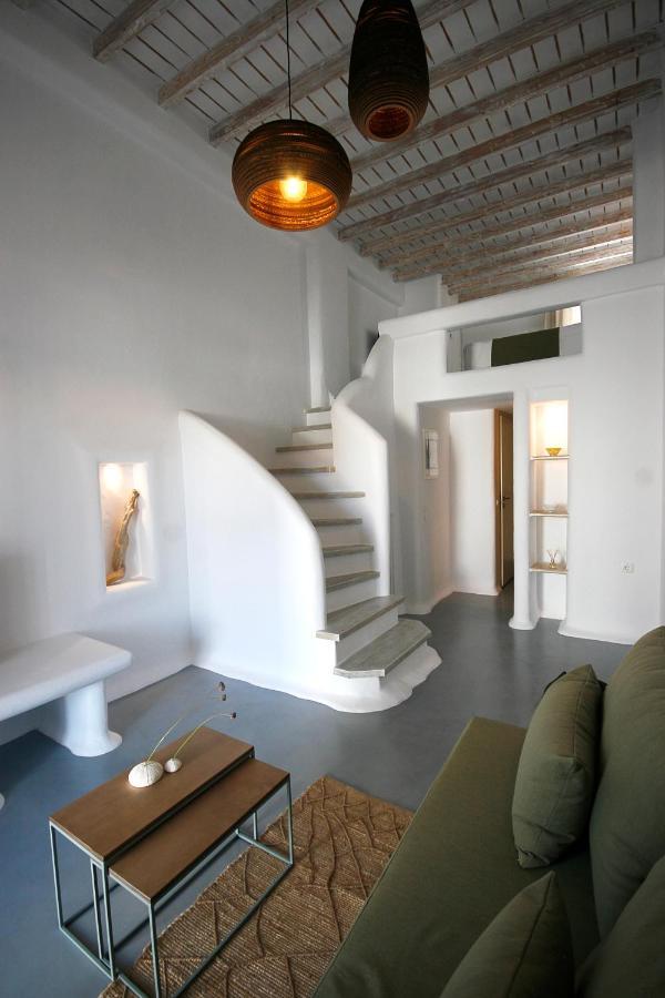 5 Traditional Suites Livadi  Exteriör bild