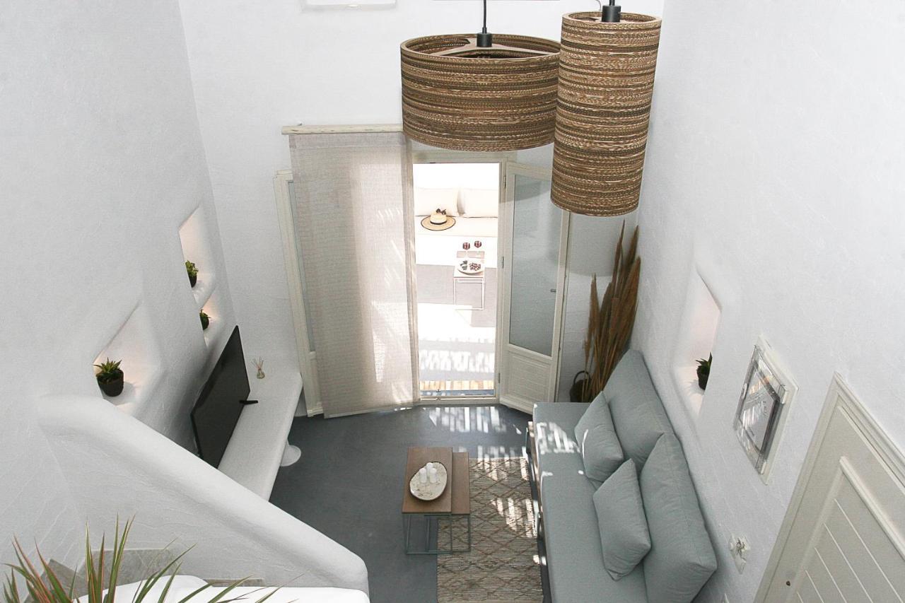 5 Traditional Suites Livadi  Exteriör bild