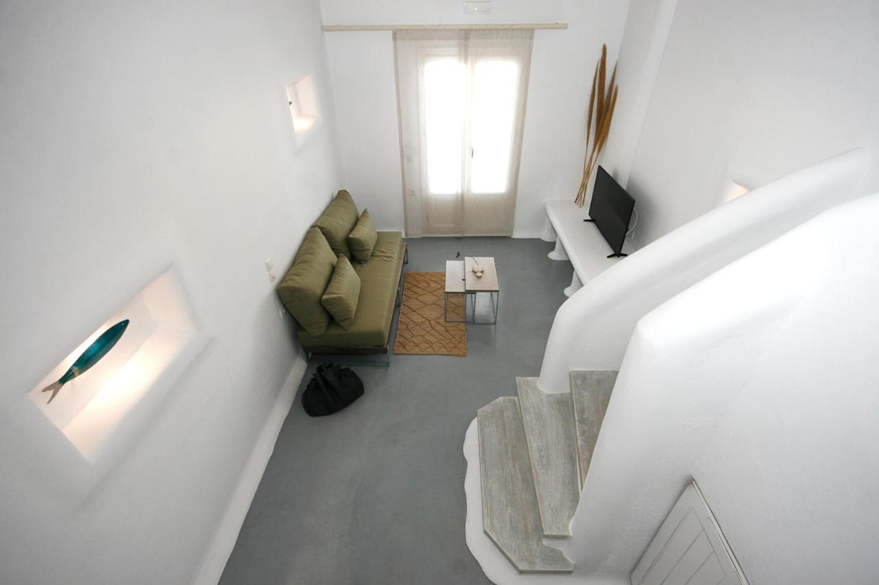 5 Traditional Suites Livadi  Exteriör bild