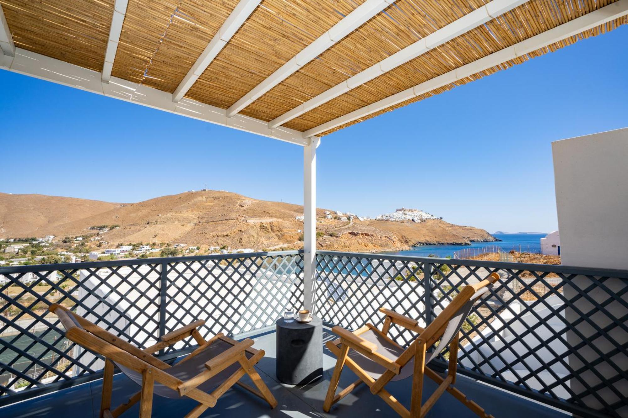 5 Traditional Suites Livadi  Exteriör bild